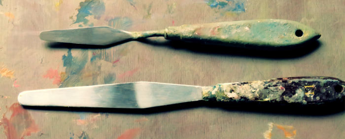 Painting knife compared to palette knife